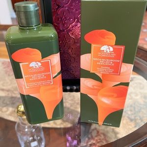 Dr. Andrew Weil for Origins Mega-Mushroom Relief & Resilience Soothing Lotion